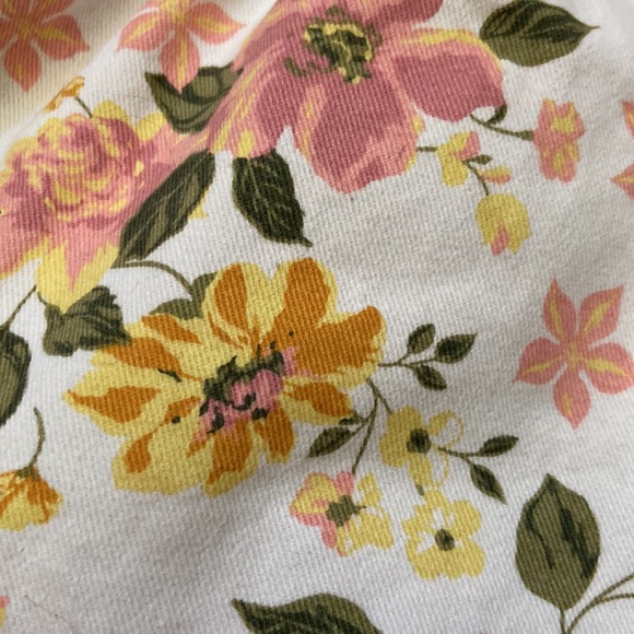 Absolutely adorable floral romper dress duo - Picture 8 of 11